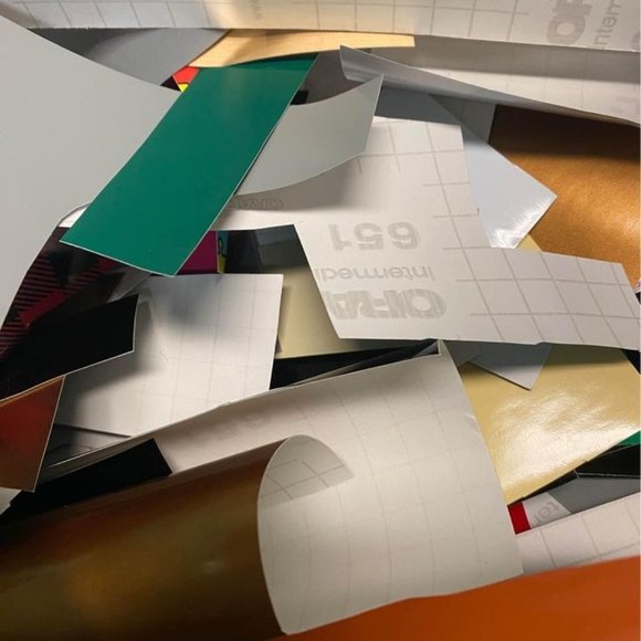 Oracal Permanent Vinyl Scraps - Picture 3 of 4